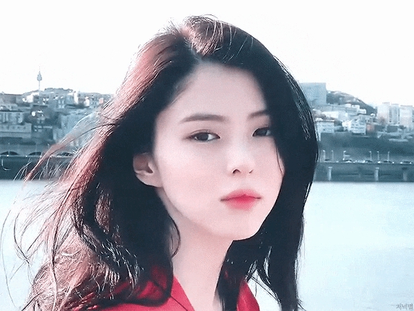 [유머] 인스타스타들이 많이 지향하는 분위기를  가진 4명 -  와이드섬