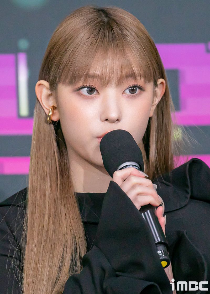 [연예] 뉴진스 해린 가요대축제 -  와이드섬