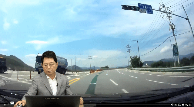 [유머] 레전드TV 한문철 갱신 -  와이드섬