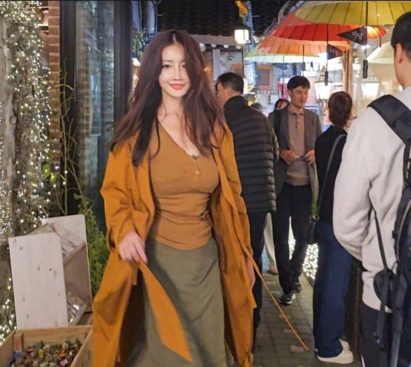 [유머] 61세 시니어 모델 -  와이드섬