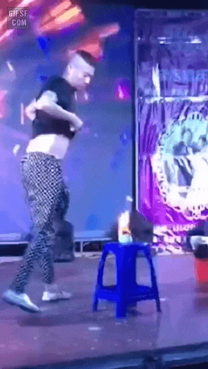 [유머] 해병대 장기자랑 타임. -  와이드섬