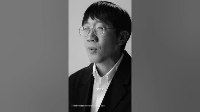 [유머] 삼성 갤럭시탭 새 cf 모델 근황 -  와이드섬