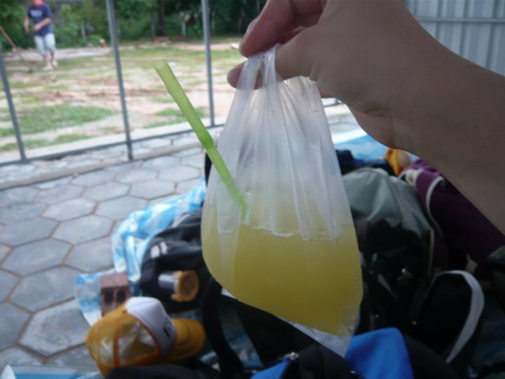 [유머] 동남아 포장음료. -  와이드섬