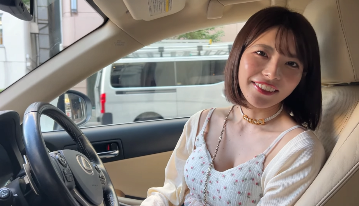 [유머] 새차 뽑은 우에하라 아이 -  와이드섬