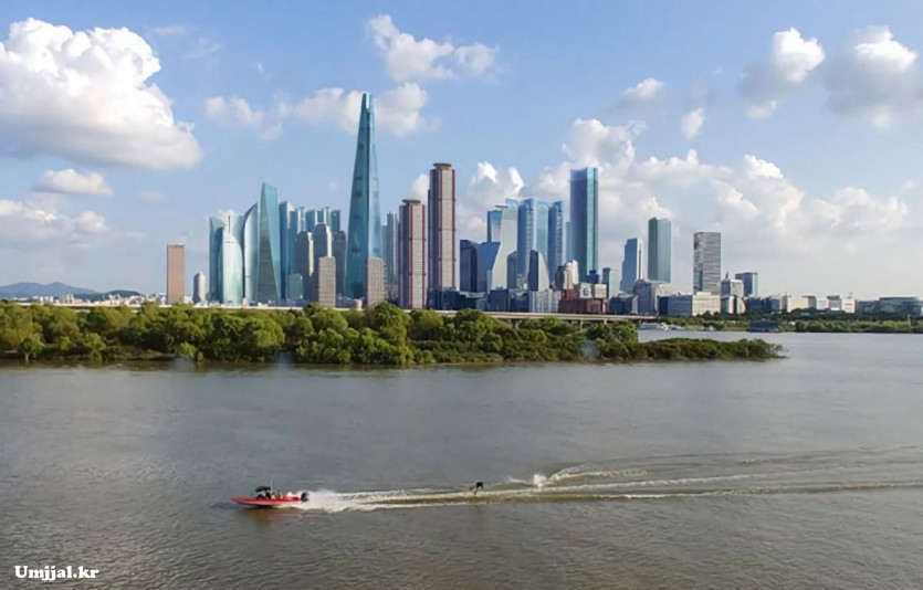 [유머] [기타]
		          한국 초고층 빌딩을 여의도에 모아놓으면?.JPG -  와이드섬