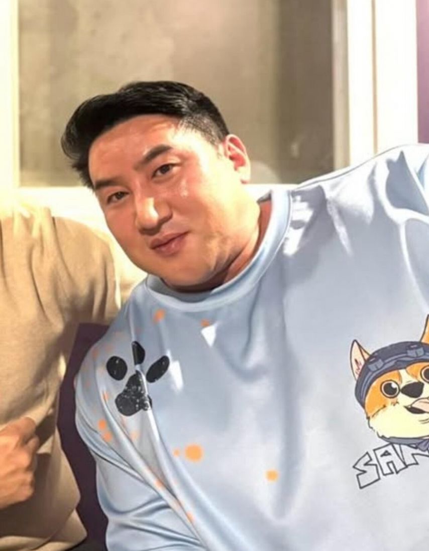 [유머] 출소 후 보디빌더 황철순 얼굴변화 -  와이드섬